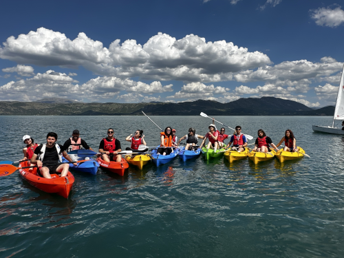 MAKÜ Spor Bilimleri Öğrencileri Eğirdir Gölü’nde Uygulamalı Eğitim Aldılar
