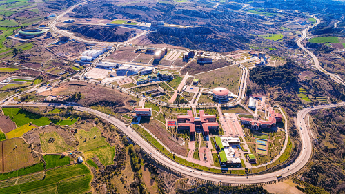 MAKÜ’ye Engelsiz Üniversite Ödülleri 2025’te çifte ödül