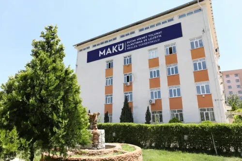 MAKÜ’de Tematik Meslek Yüksekokulu vizyonu güçleniyor