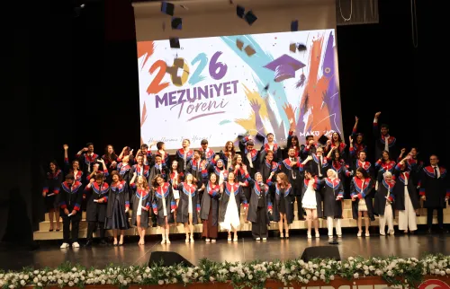 MAKÜ Diş Hekimliği Fakültesi ilk mezunlarını verdi