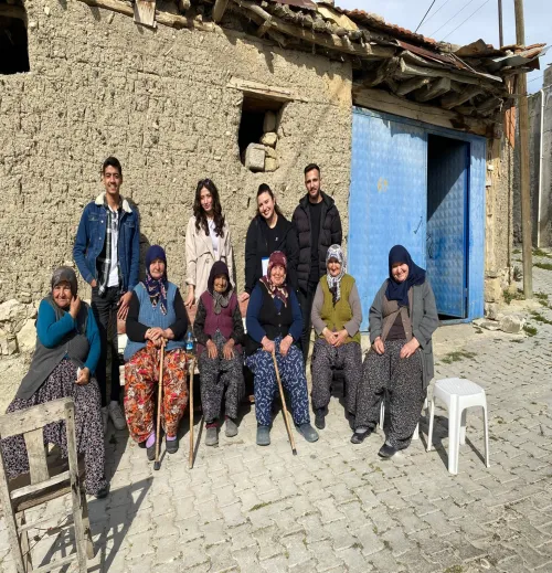 18–24 Mart Yaşlılara Saygı Haftası’nda Yaşlanan Türkiye İçin Bilimsel ve Sosyal Adımlar