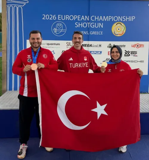 The National Team coached by MAKÜ Faculty Member Mert Nalbant won two medals in Athens