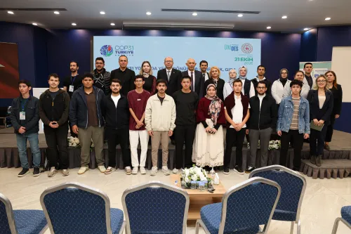 MAKÜ’de COP31 Yolunda Yeşil Dönüşüm Paneli ve Gençlik Çalıştayı düzenlendi